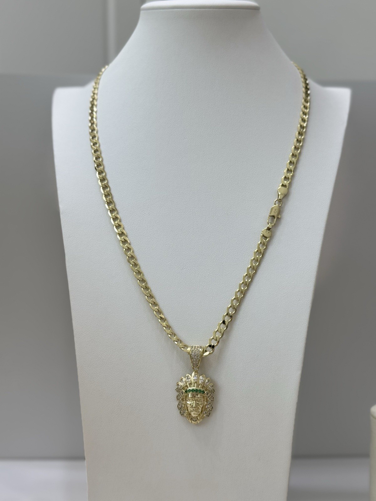 Cuban chain 60cm with Indian face charm high quality laminated in 14k