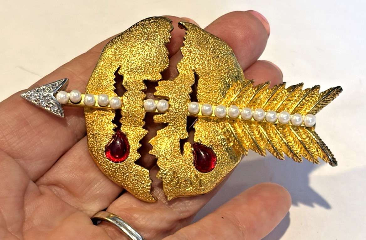 SALVIDOR DALI JOIES FG-SD BLEEDING WORLD 2002 VTG Brooch-Official Museum Edition