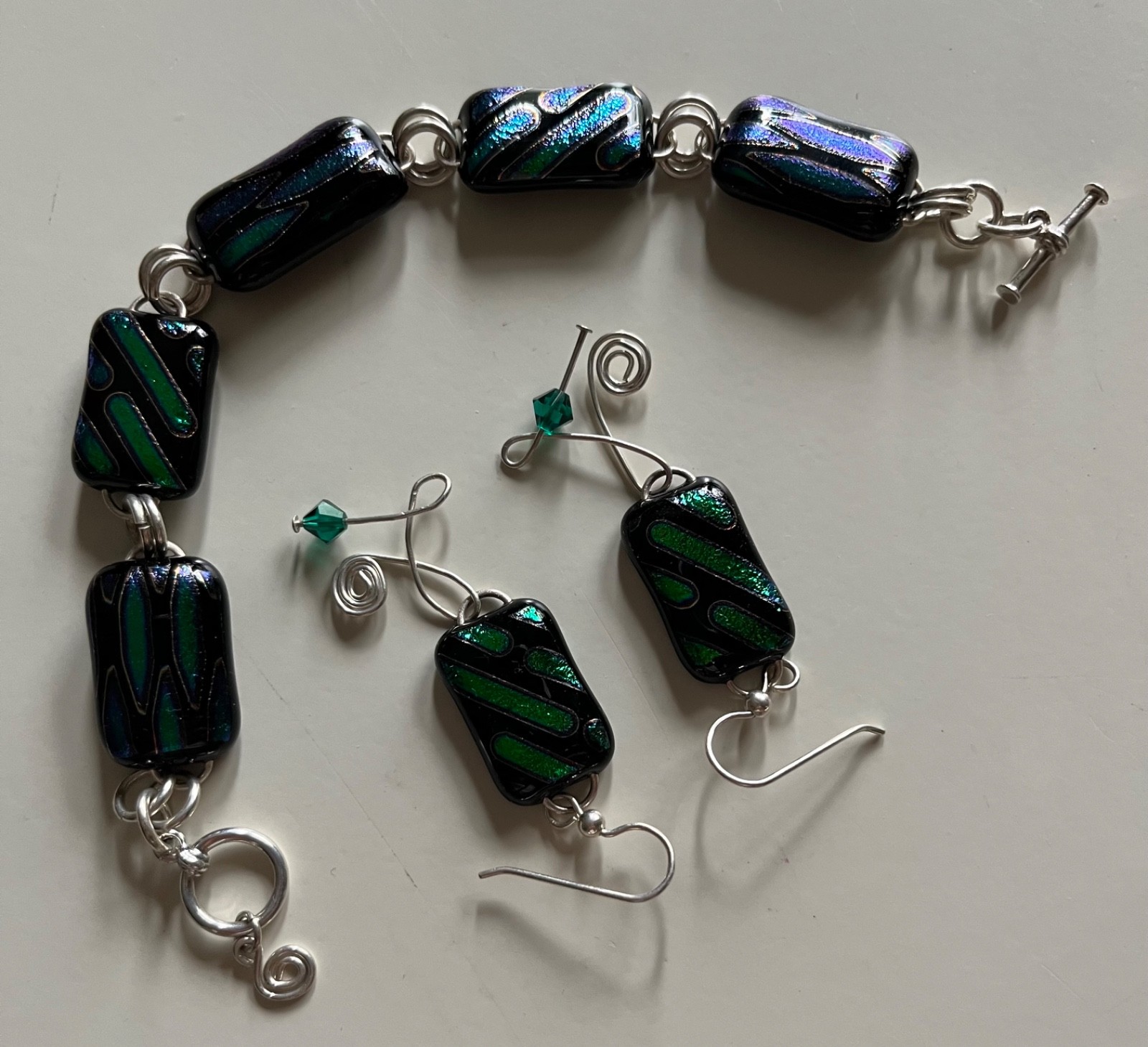 Sterling Silver Handmade GREEN/BLACK Metallic BRACELET Pierced EARRINGS Set