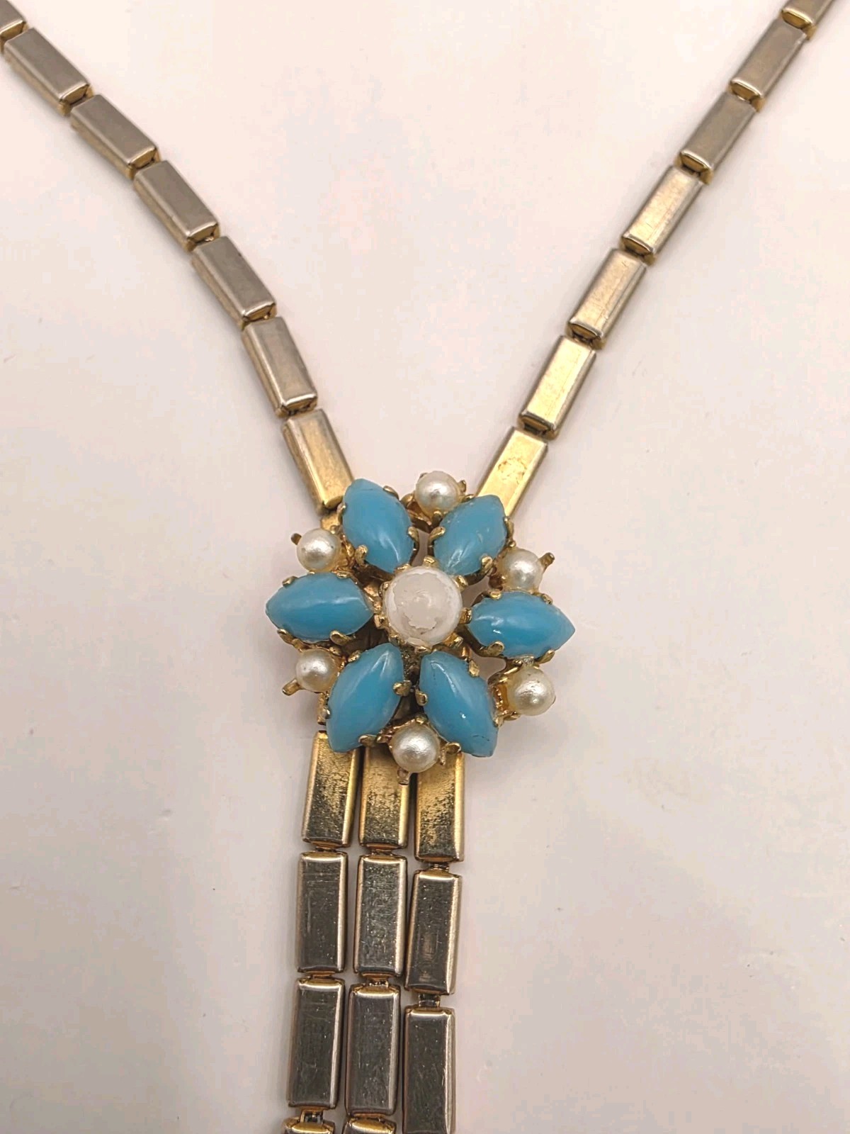 Vintage Art Deco Blue Cabachon W/Faux Pearl Lariat Style Necklace