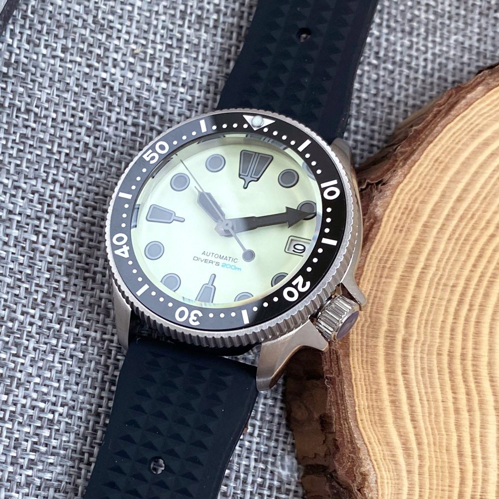 Full Green Luminous Dial 200M Dive Mechanical Watch Men 37mm NH35/NH36 Sapphire