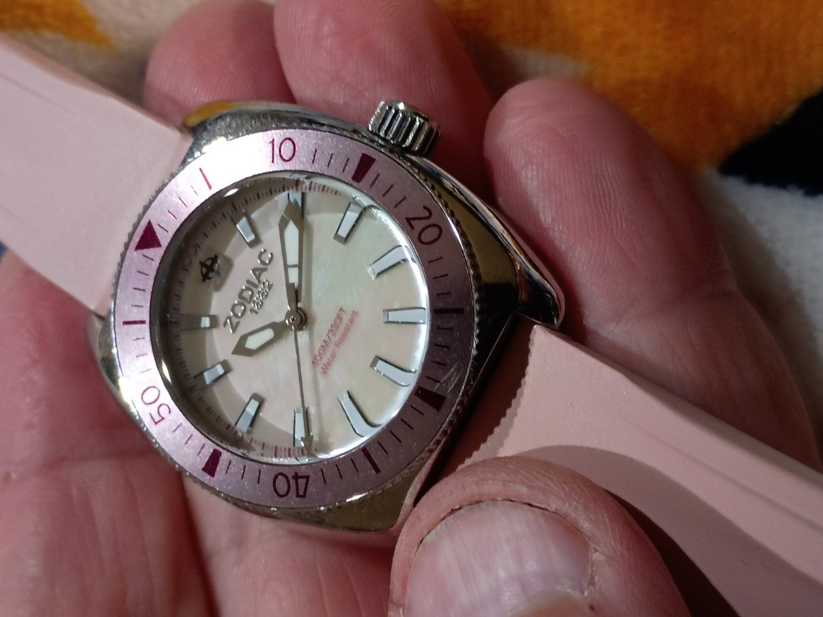 Zodiac Desert Falcon Z04519 Ladies Diver, Super Nice!!!