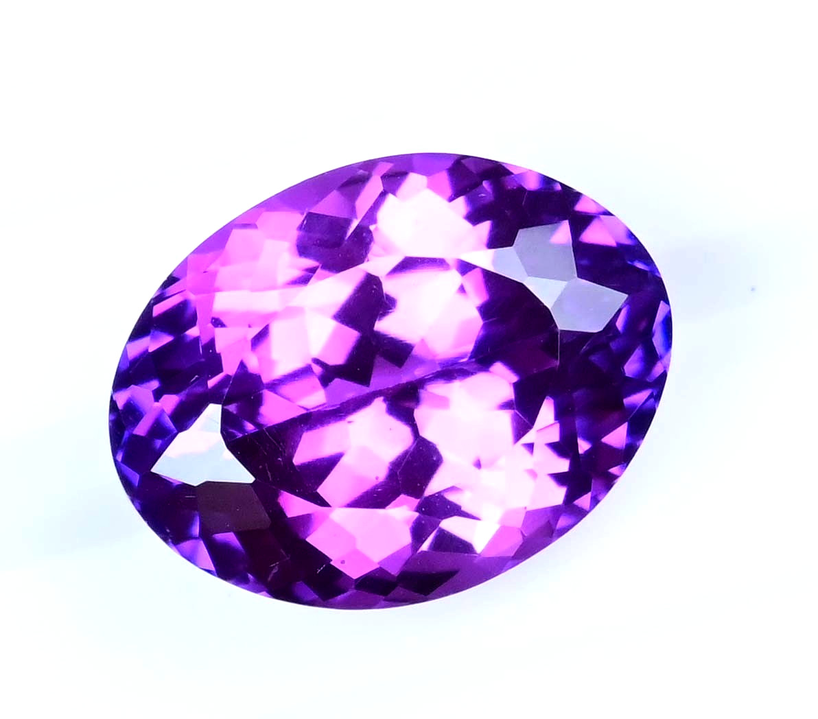 20.35 Ct Natural Boysenberry Sapphire Oval Certified Flawless Loose Gemstone