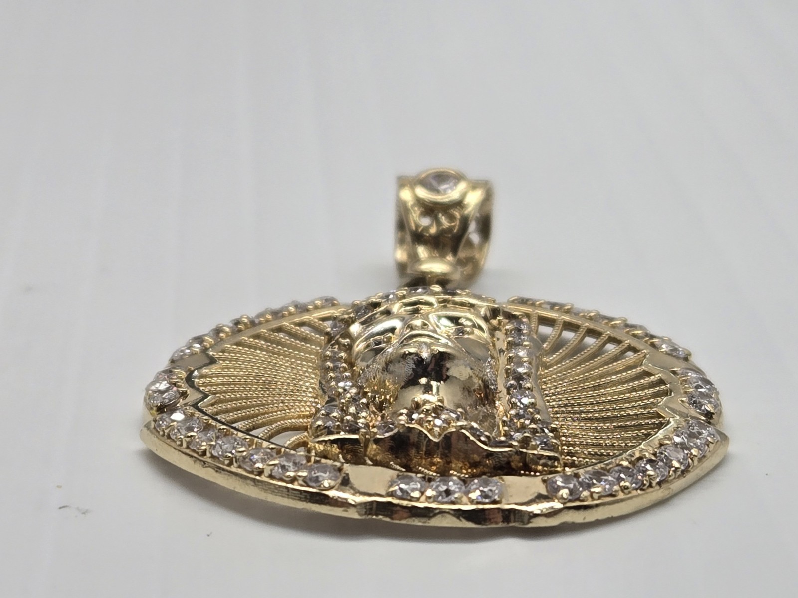 10k Yellow Gold Christ Pendent | 6.5 Grams | @ 6mm Chain Bail • Jesus Head