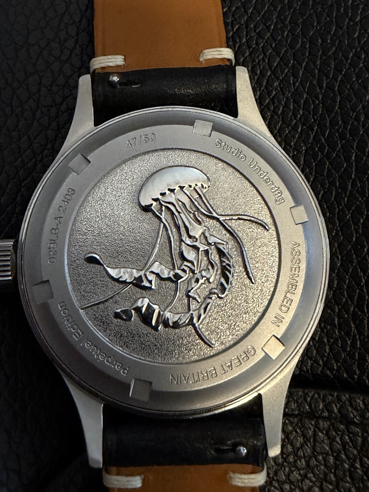 Studio Underd0g Field 37mm LIMITED 47/50 Dial Manual Wind Leather Strap 100m Box