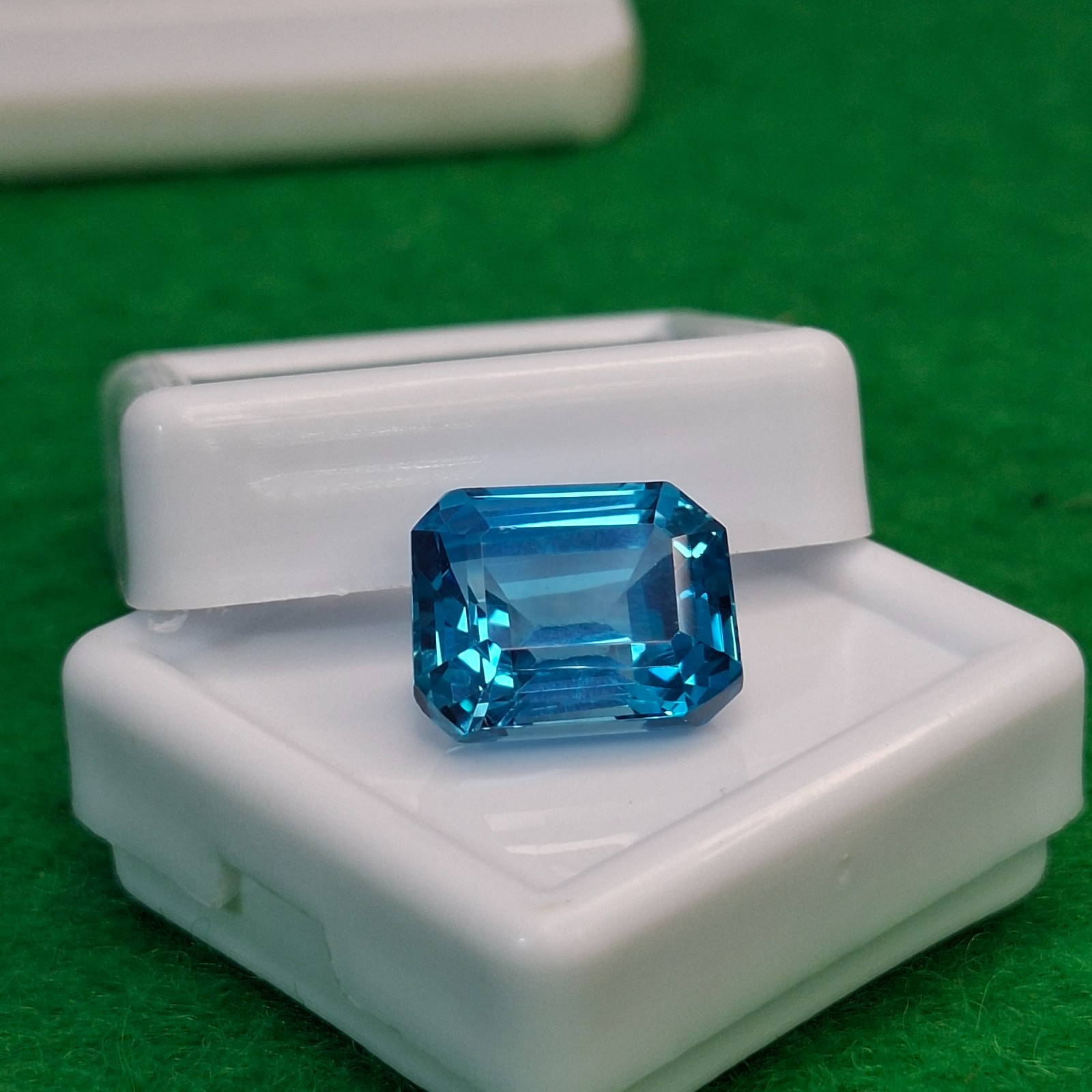 Aquamarine Real Blue Natural 9-11 Ct Emerald Cut Certified Loose Gemstone GB089