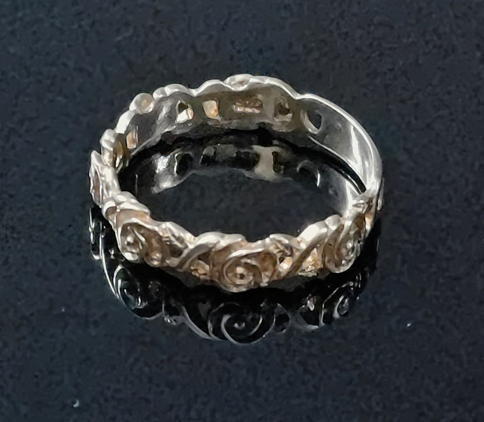 Vintage Sterling Silver 925 Rose Chain Band Ring Size 10 3mm Wide 2.6 Grams 925