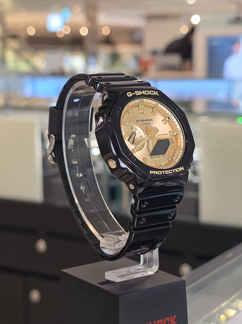 Casio G-Shock GA-2100GB-1ADR Black Gold Analog Digital Men’s Watch 200M