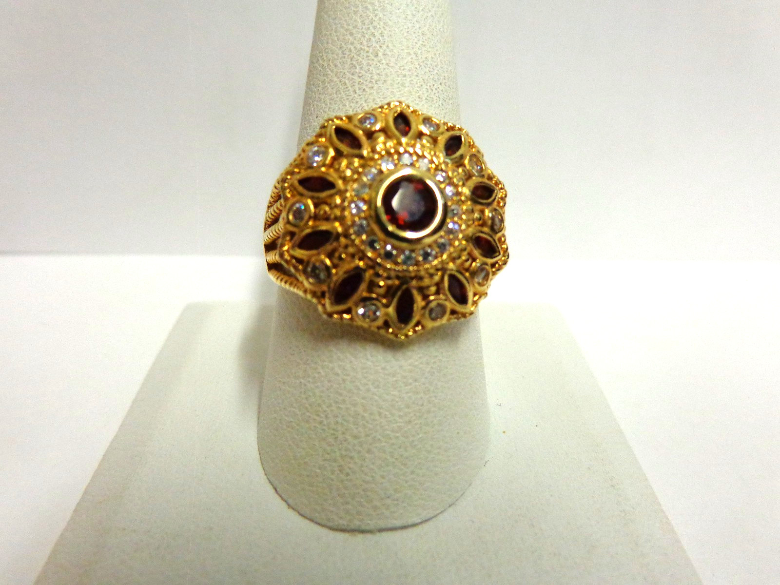 Sterling Silver y gold overlay ring w/red/white stones sz 10 wgt 6.9 gramsbyUTC