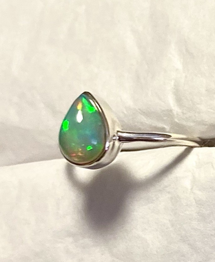 Lovely Ethiopian Opal Ring 925 Sterling Silver Size 7🌹