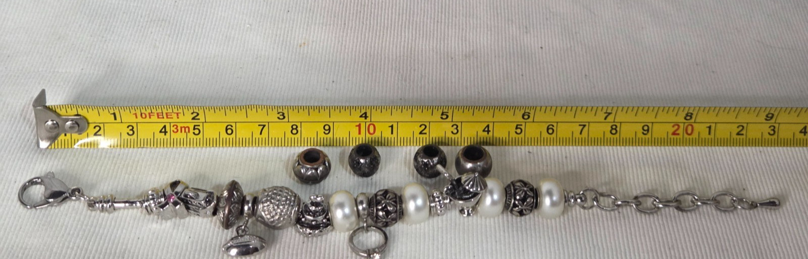 Silver tone Mesh Style European Charm Bracelet w/18 Charms Adjustable 8.25”