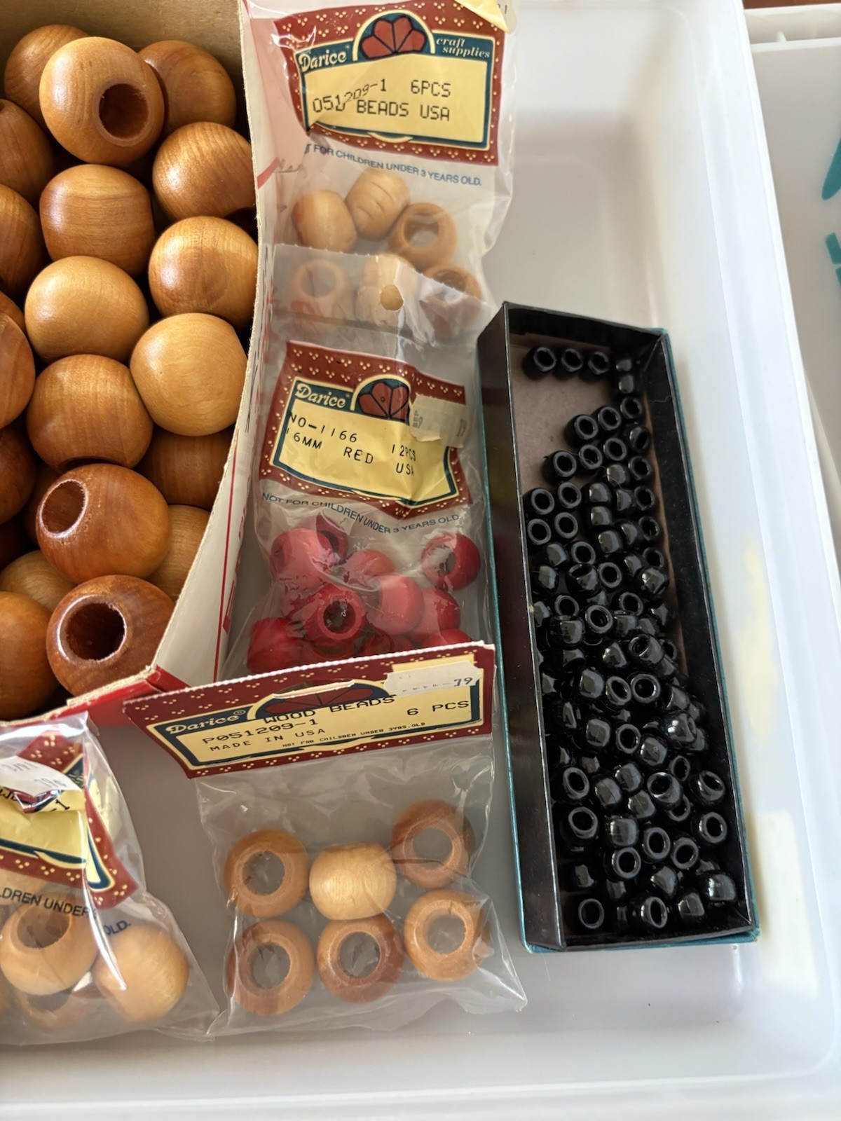 Beads Lot – many sizes & 03 handmade necklaces
