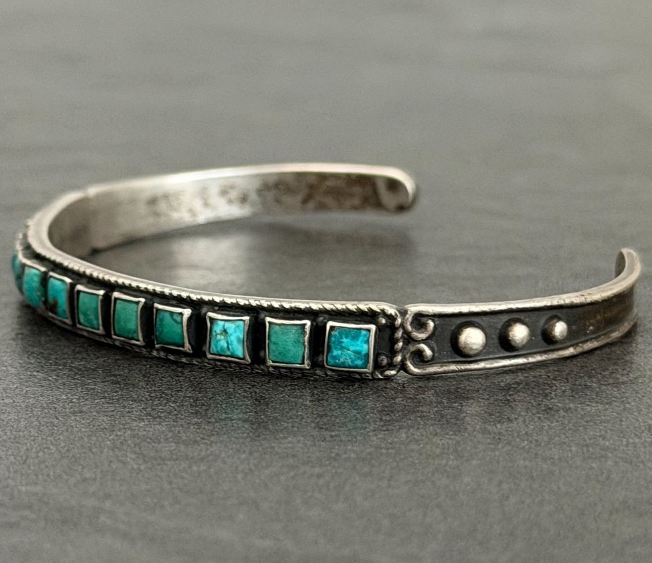 Vintage FRED HARVEY Era ZUNI Square Green Turquoise Silver bracelet 7in