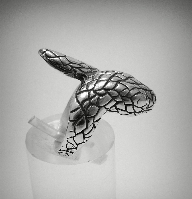 Extravagant Sterling Silver Ring Solid 925 Snake Perfect Quality Handmade