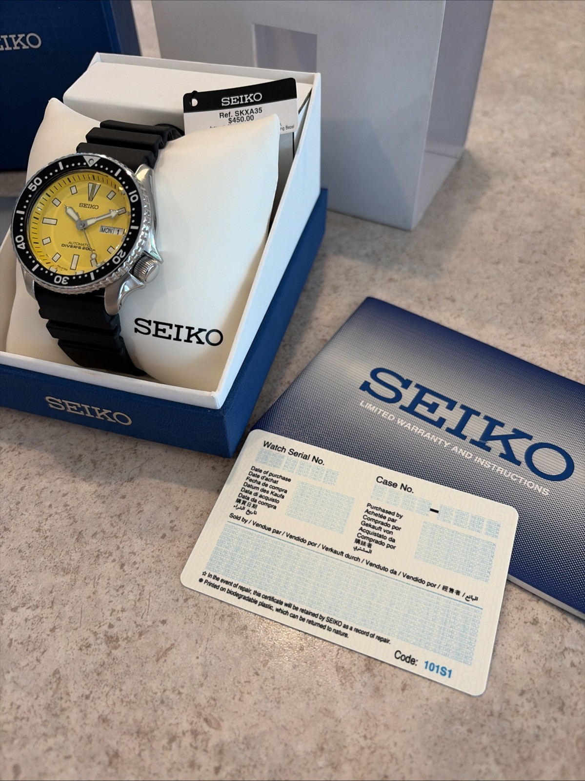 Seiko Yellow Men’s Watch – SKXA35 **New Never Worn**