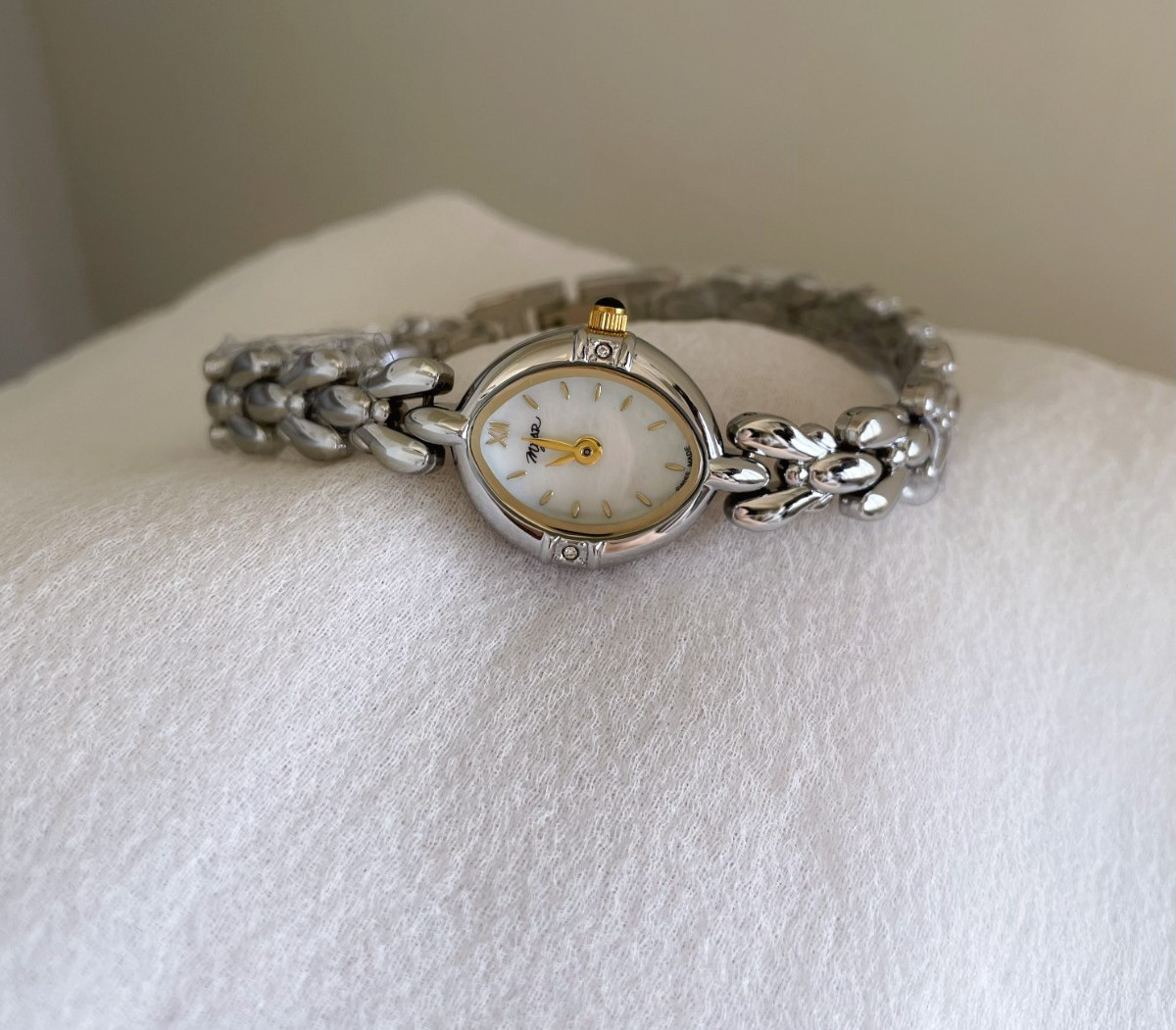 Silver French Vintage Style Unique Dainty Women’s Wrist Watch Trendy Cute Gift