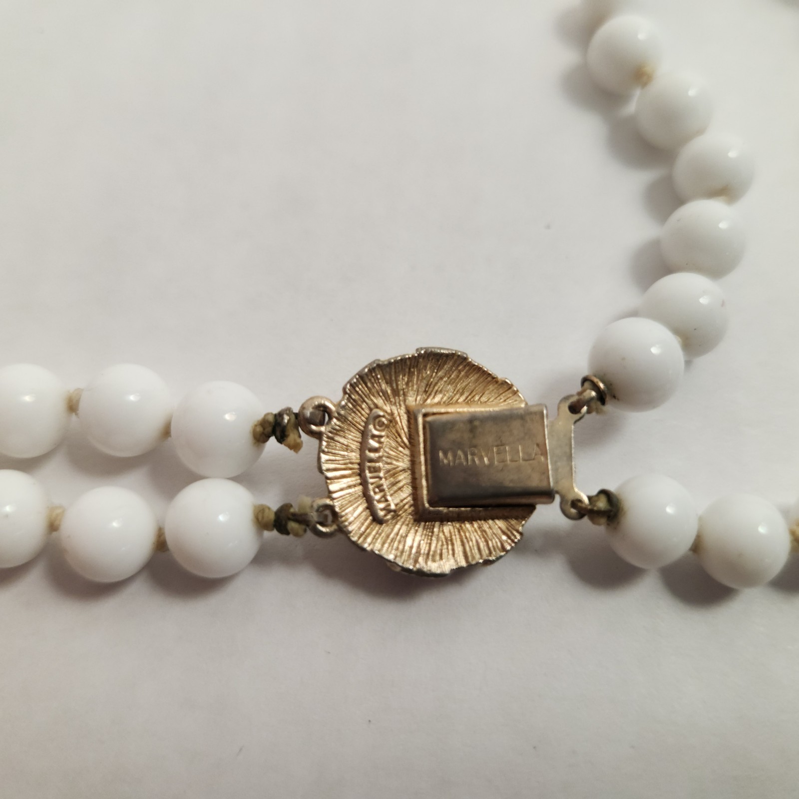 VTG Marvella Knotted Milk Glass Beaded Necklace Multi Strand Gold Sunburst Clasp