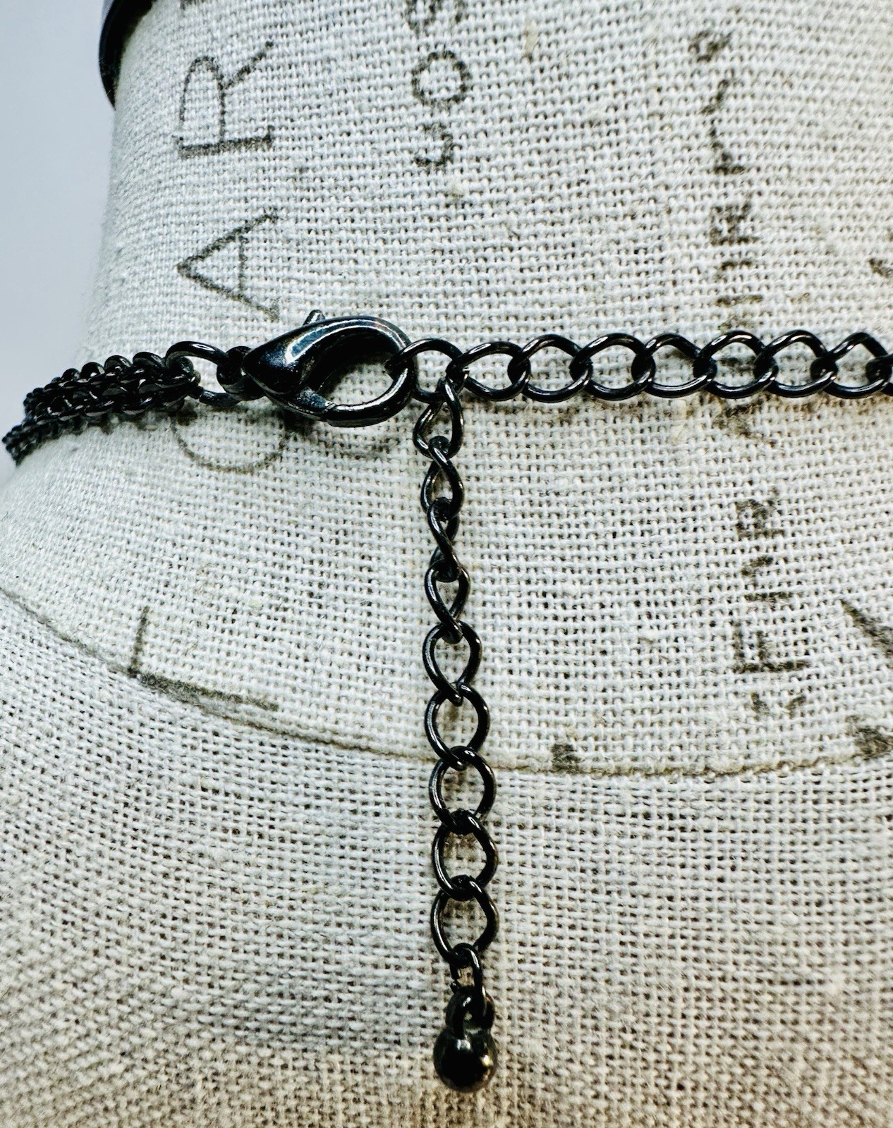 Chico’s Silver Black Circle Link Necklace Interlocking Rings Statement Jewelry