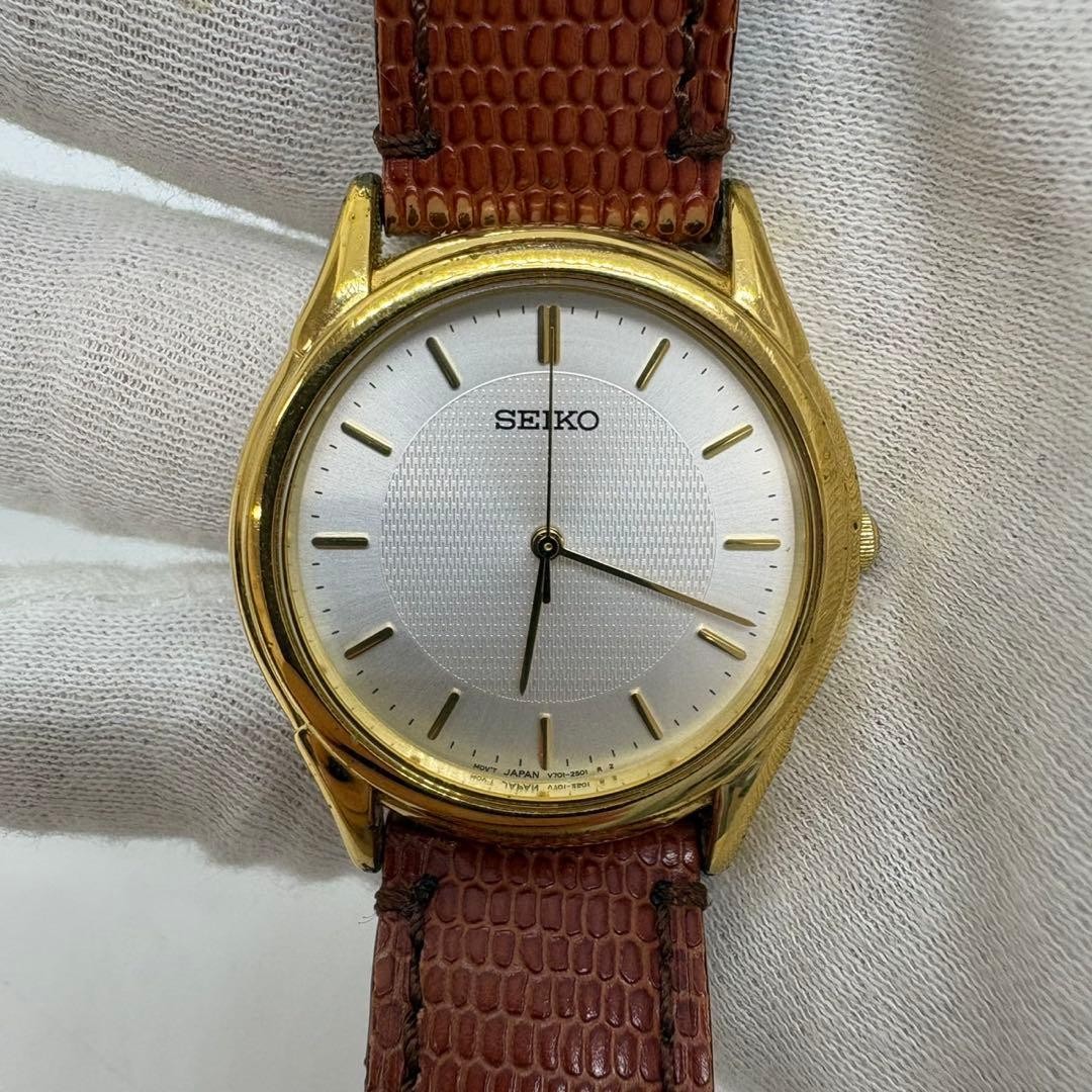 SEIKO gold watch, working condition, crown OK