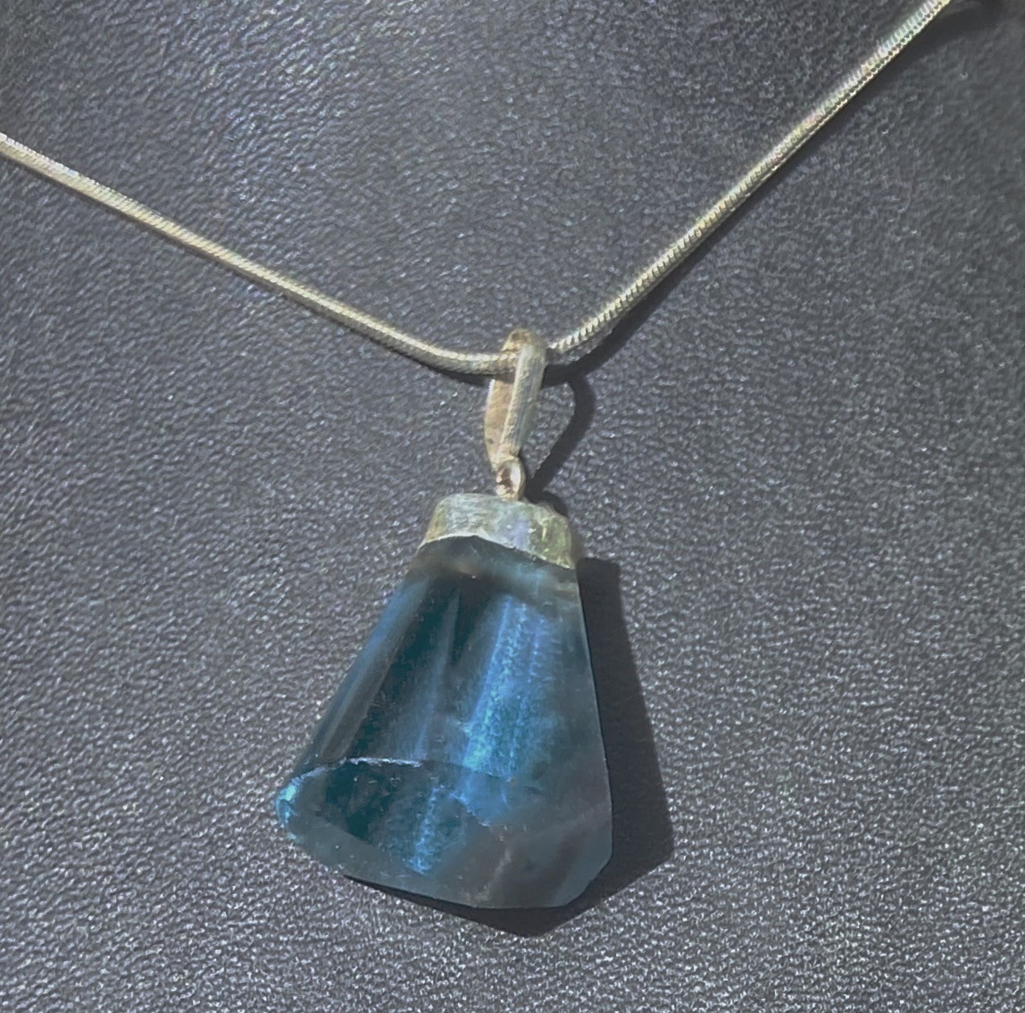 BLUE FLUORITE STYLISH AMULET NECKLACE SET IN SILVER 37 CARATS OR 7.4 GRAMS