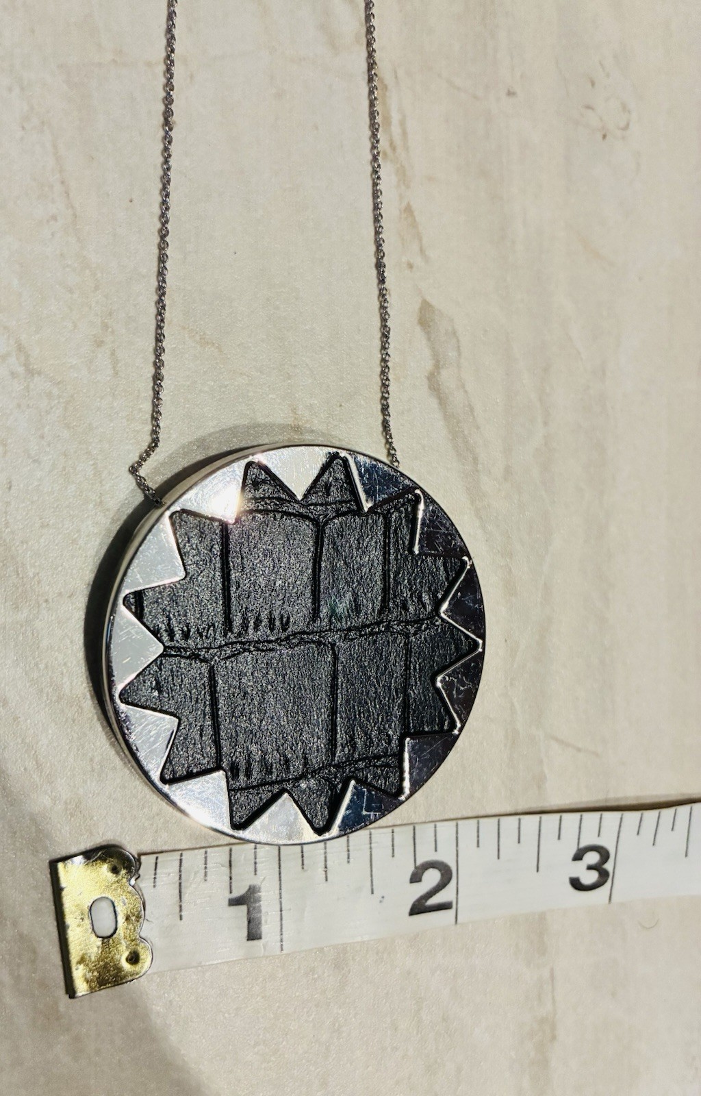 House of Harlow Sunburst Pendant Necklace Black Croco Silver-Tone Chain Long