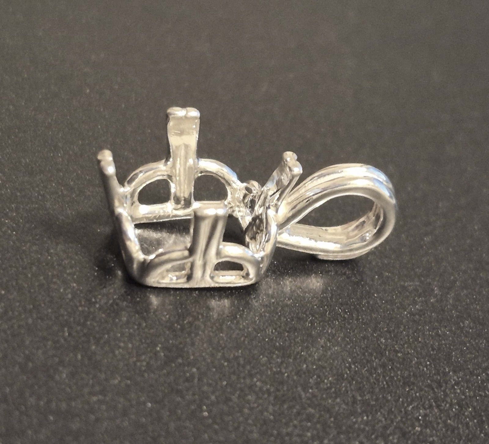 Emerald Cut 4 Prong Crown Regalle Pendant Setting Sterling Silver, Pre-Notched
