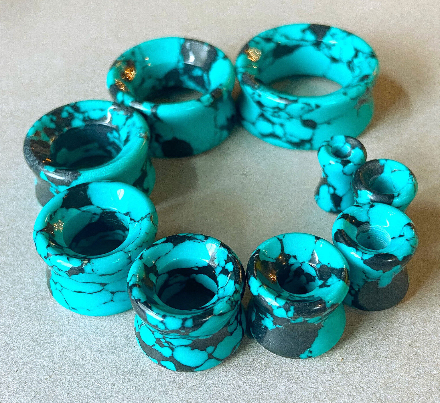 PAIR Black & Teal Synthetic Turquoise Stone Tunnels Earlets Plugs Gauges