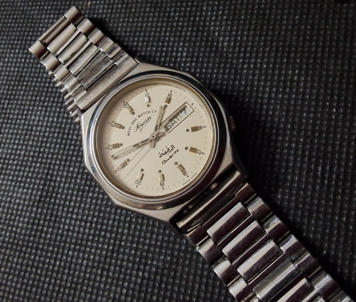 Vintage West End Quartz Day Date Swiss made Wrist Watch