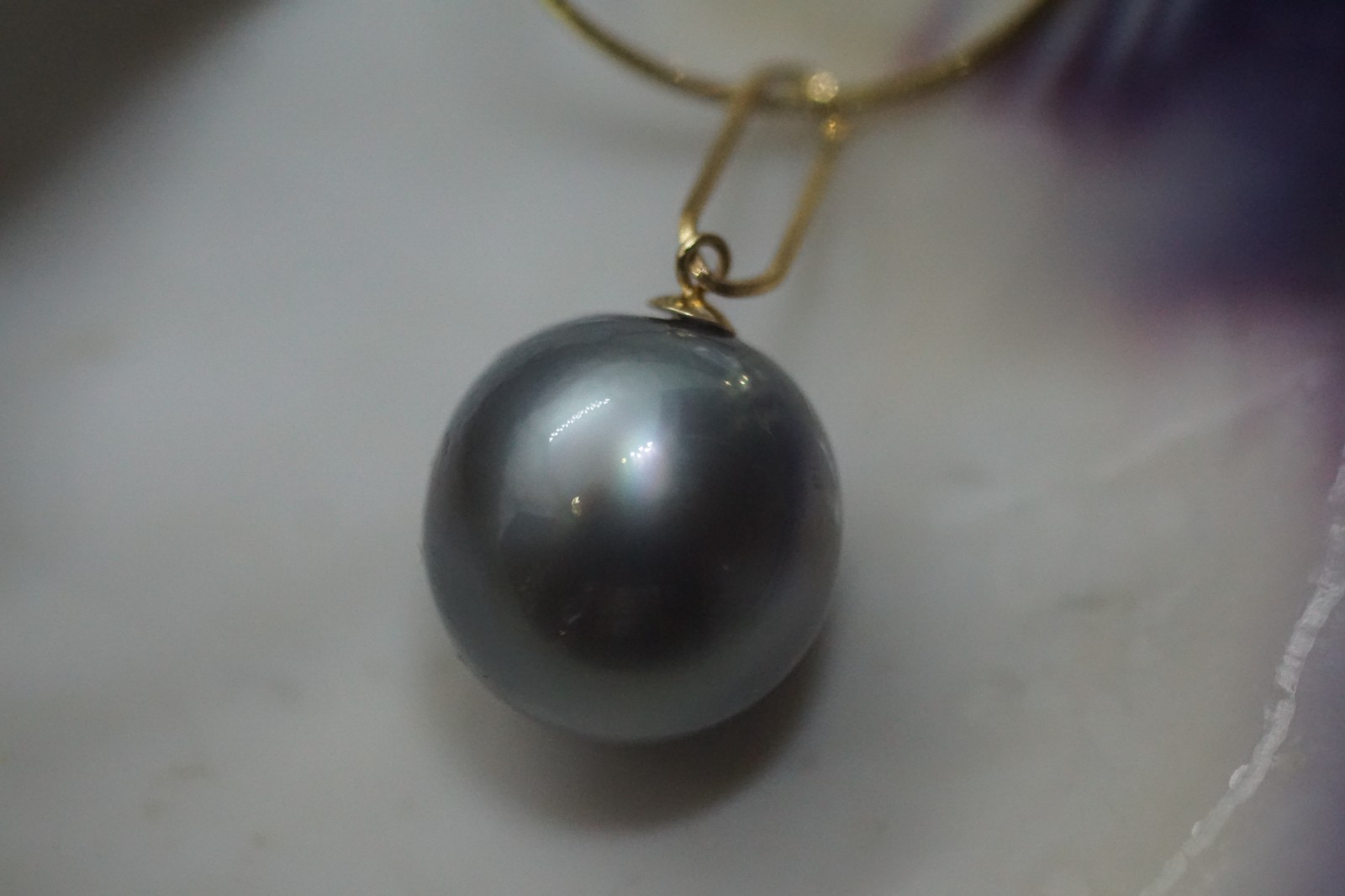 18KT 13.2mm AAA Silver Gray Genuine Tahitian Pearl Pendant NEW