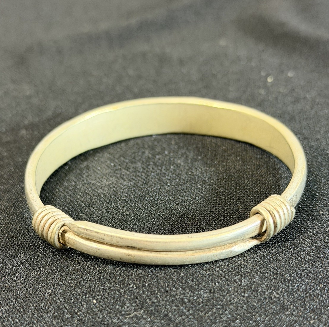 Hmong Hill Tribe Unisex Silver Bracelet Fish Lotus Design (46+ grams)