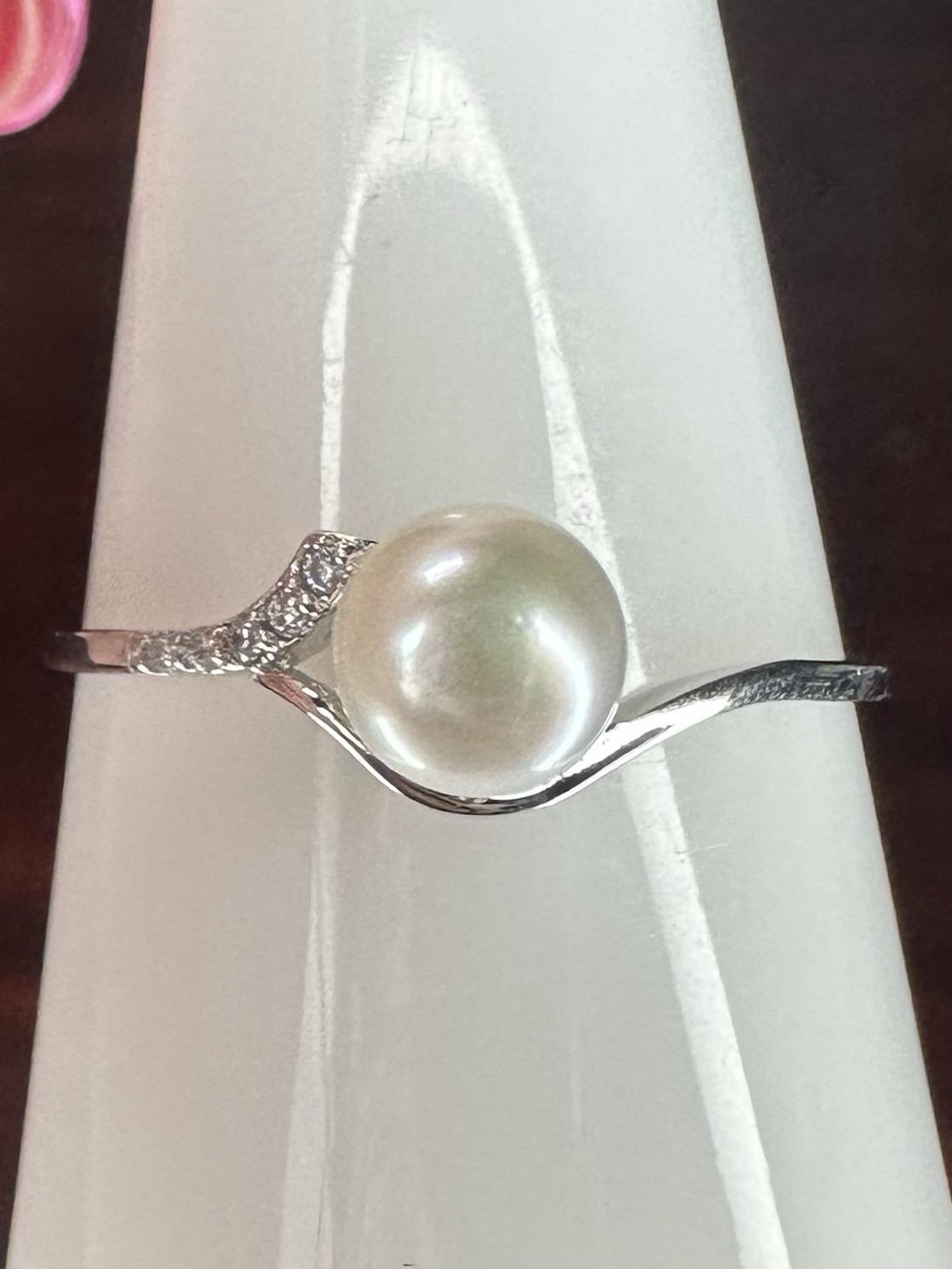 AAB Ring- 02- Genuine White Pearl- Size 9- .925 Solid Silver