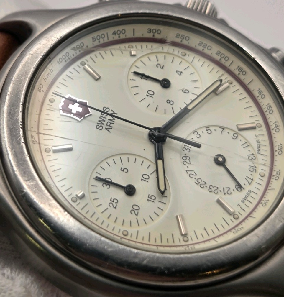 Vintage Victornox Swiss Army Officers Flyback Chronograph Mens Watch & Roll/Case