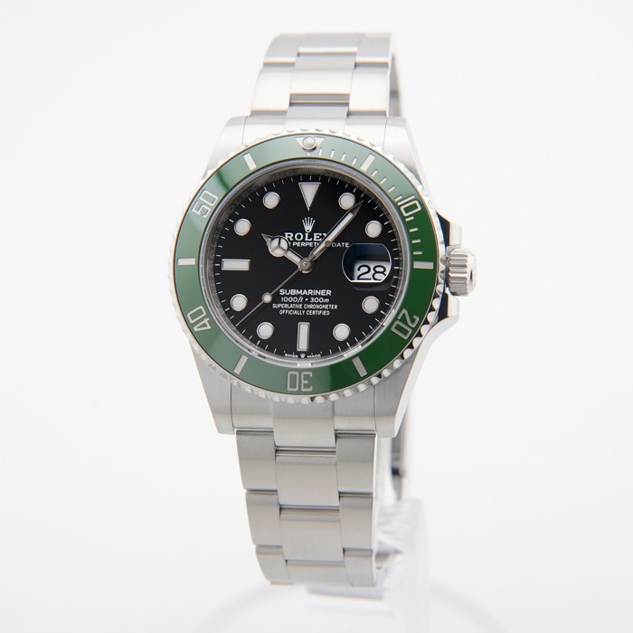 ROLEX Submariner Date 41 126610LV Warranty 2023 Box/Paper
