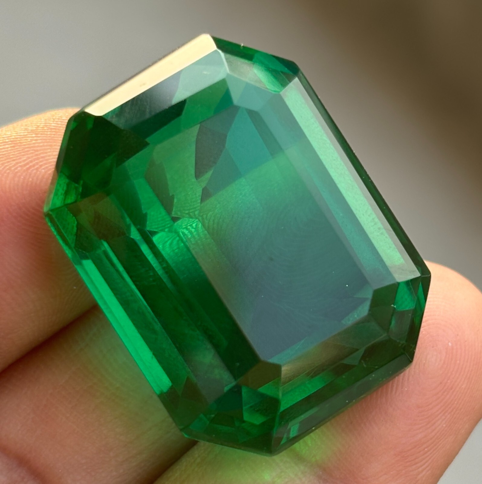 100 Cts Natural Green Emerald Emerald Cut Certified Colombian Loose Gemstone