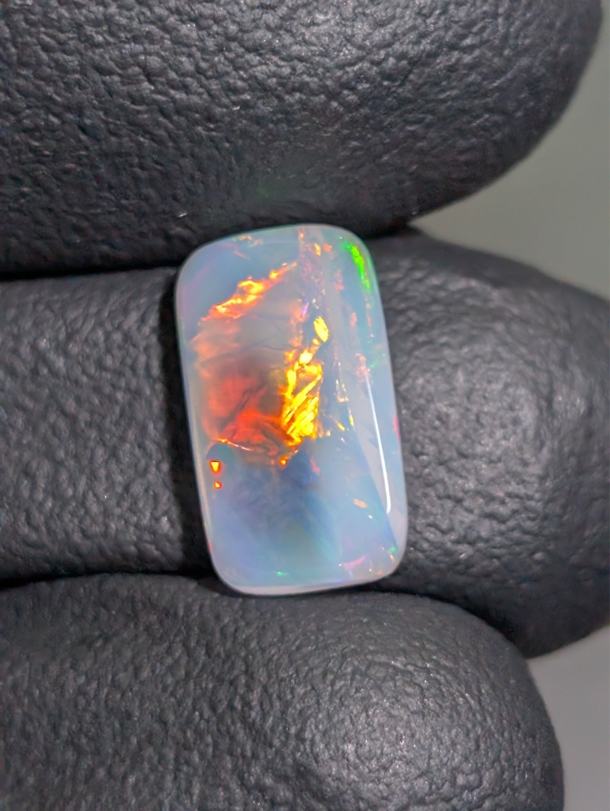 2.1ct Chaff Pattern Ethiopian Welo Opal Rectangle Cabochon