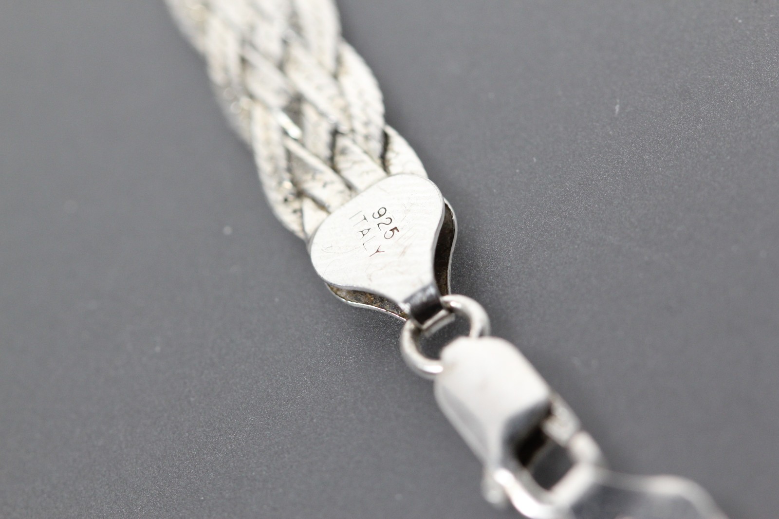 925 Sterling Silver 18″ Wide Flat Woven Chain Necklace 11.6 Grams (NEC6016)