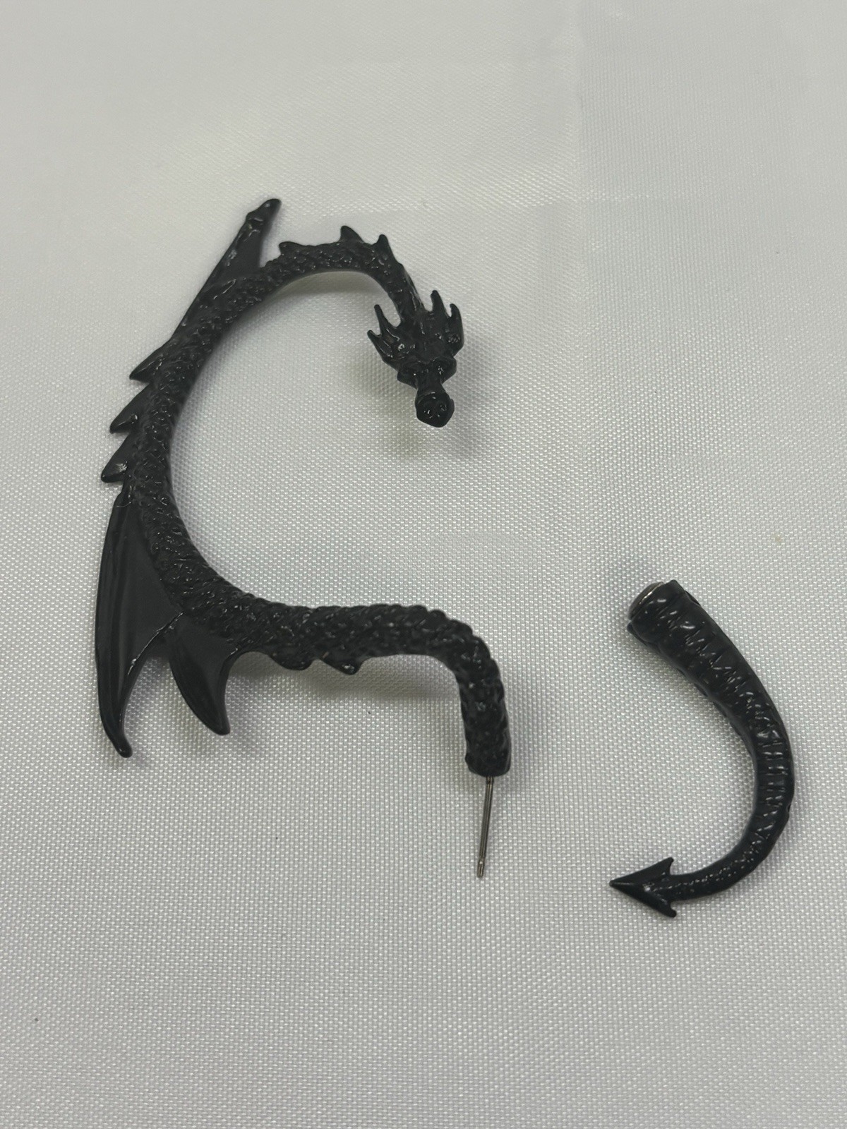 Alchemy England Gothic Dragon Cartilage Ear Cuff Black Pewter