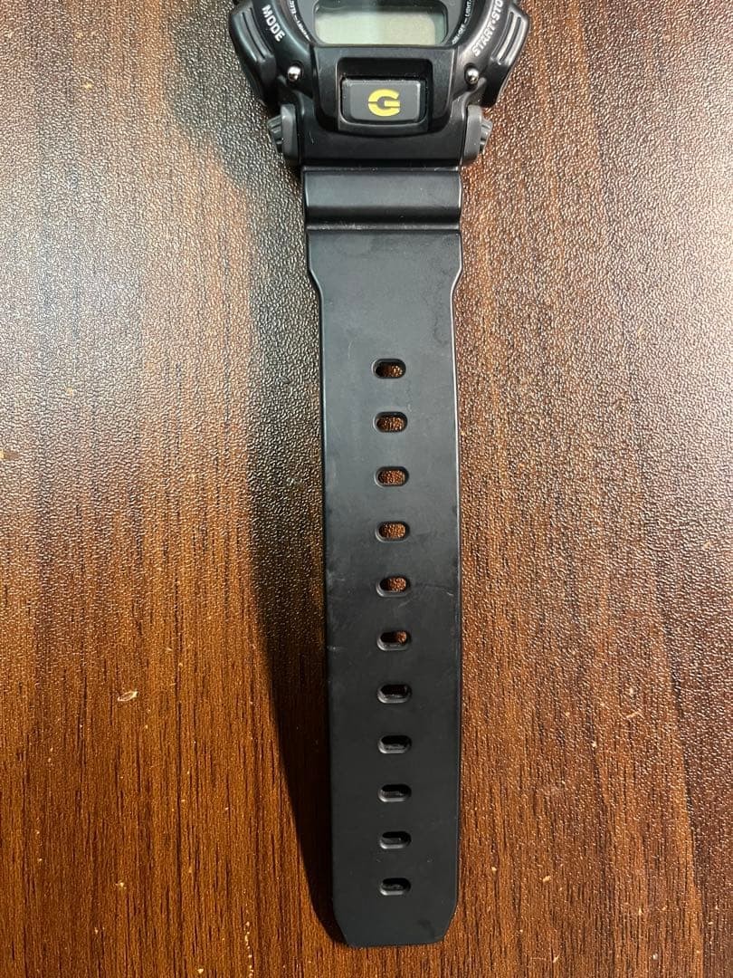 G-SHOCK DW-9052: Black: Casio: Watch: Battery dead: Digital: Black