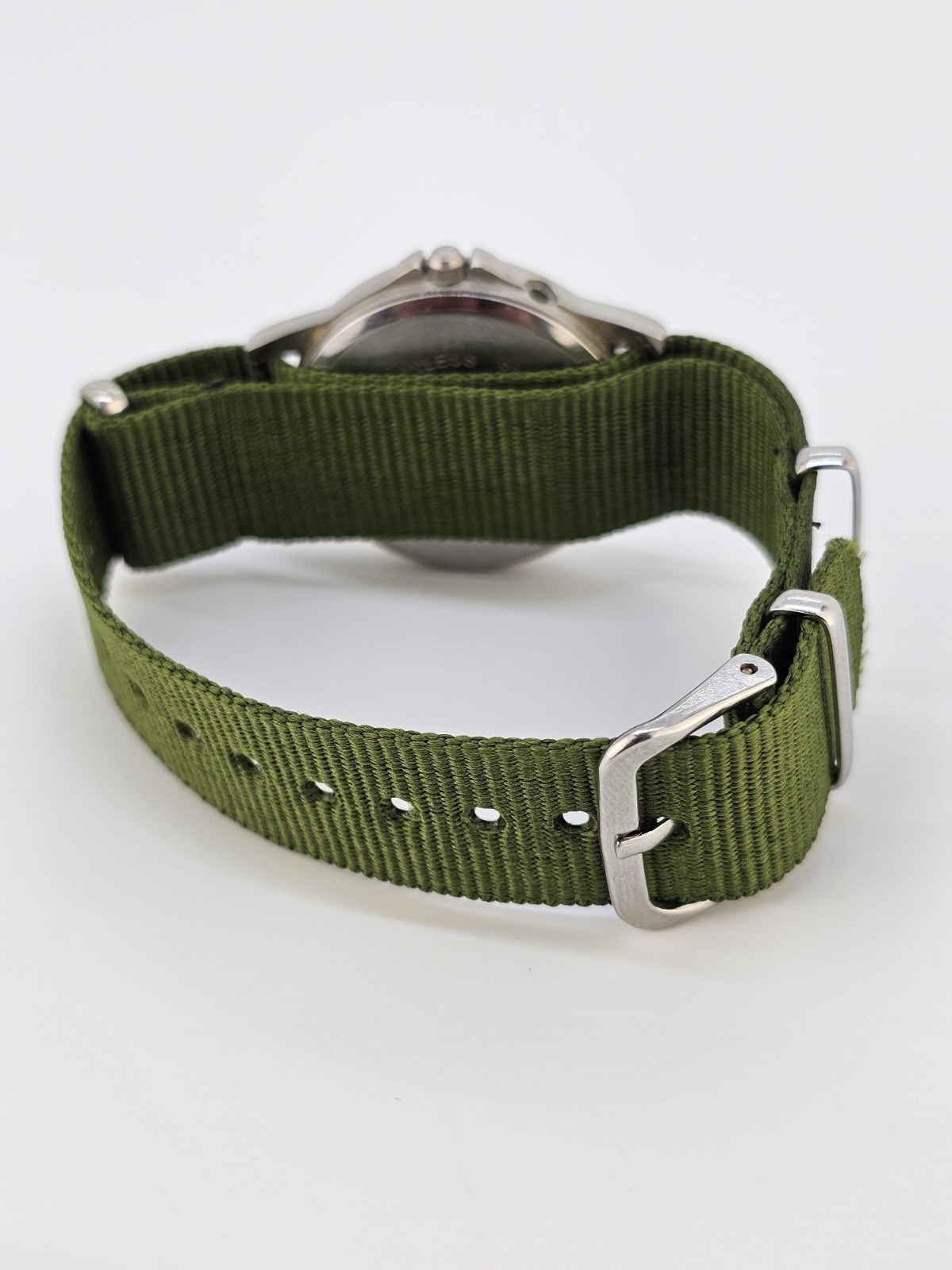 Women’s Field Watch 34MM Gray Dial New Nylon Army Green Band NEW Battery READ