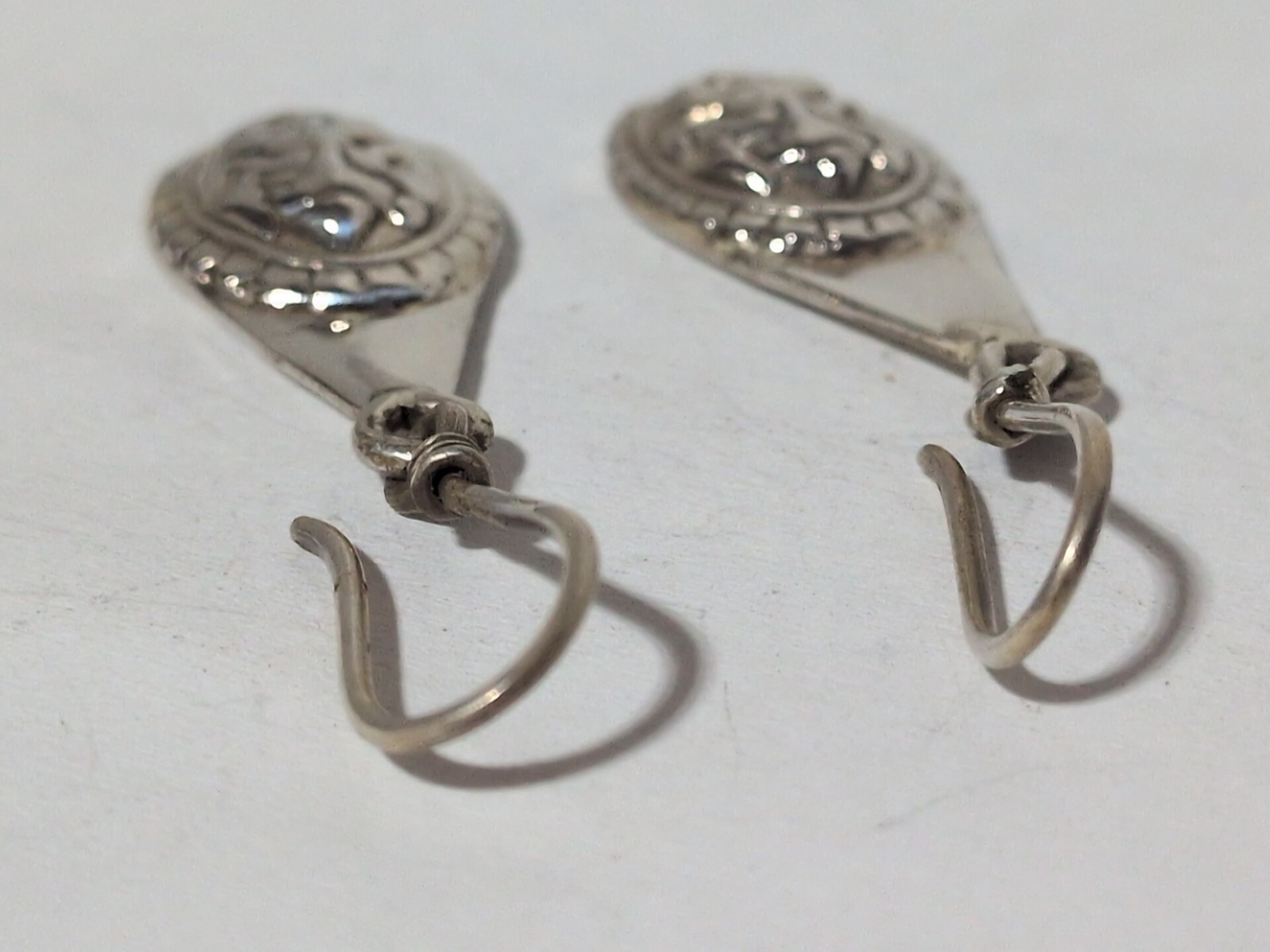 VINTAGE STERLING SILVER 1 INCH GANESH HINDU GODDESS DANGLE EARRINGS 6.7 GRAM 925
