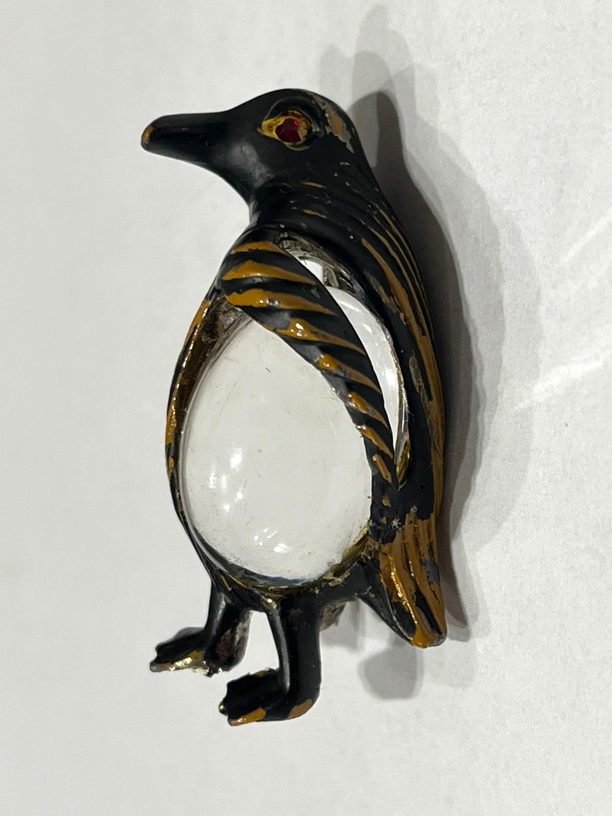 Vtg Penguin Jelly Belly Brooch – Black & Gold Enamel – 14.9g