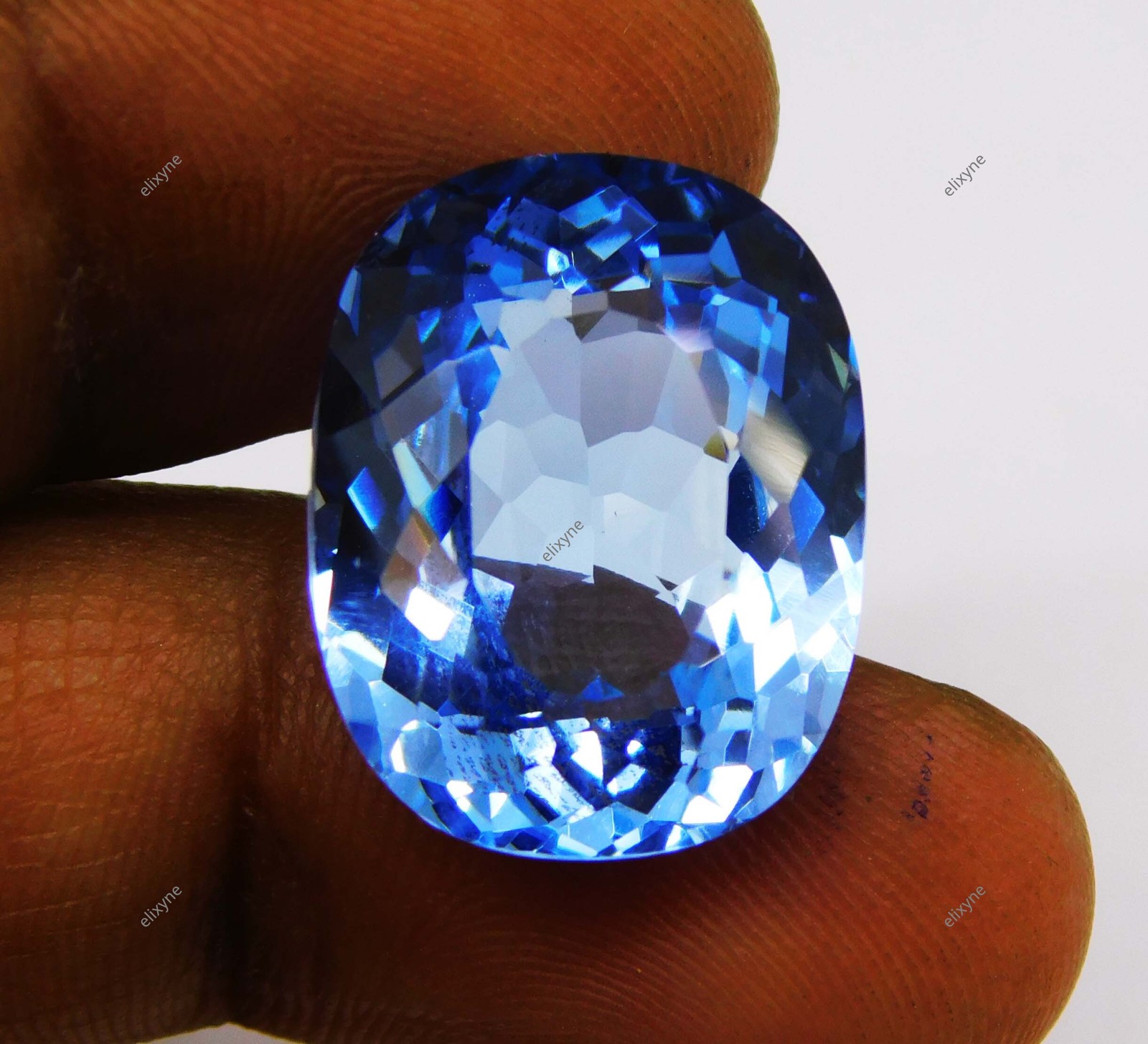 Natural Sea Blue Sapphire 21.25 Ct Cushion Cut Certified Flawless Loose Gemstone