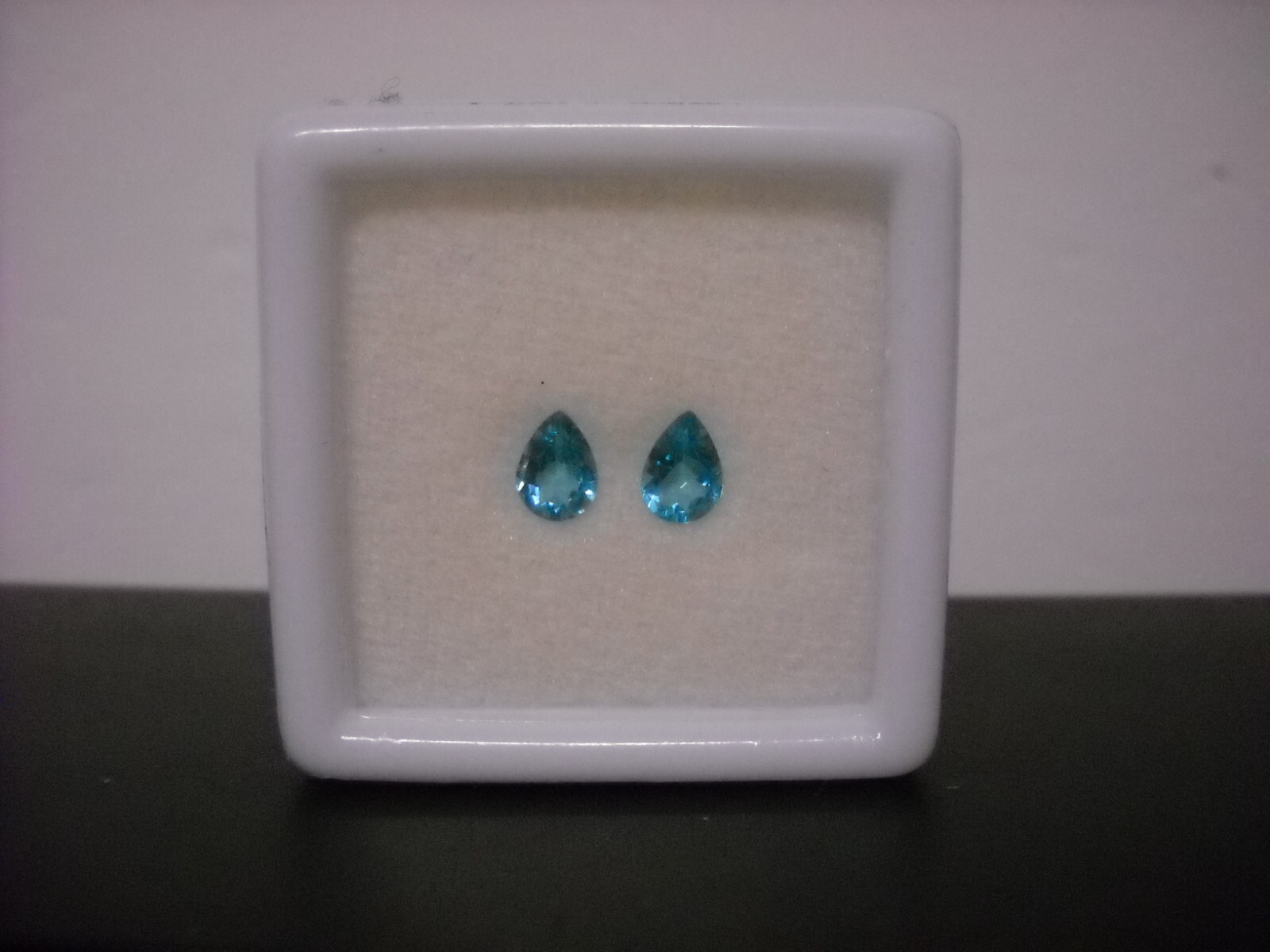 New 1.15 Carats Paraibe Blue Apatite, Pear Cut, 7mm x 5mm, Madagascar, US Seller