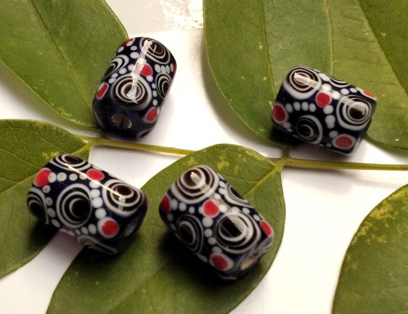 10pcs handmade Lampwork glass beads white circle red dot black cylinder 10*15mm