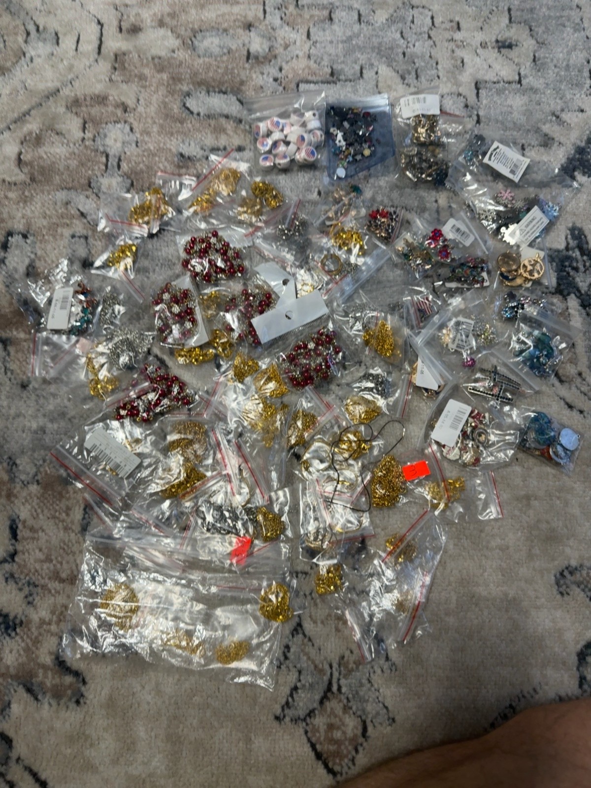 Huge Mixed Jewelry Making Findings Lot Gold Tone Chains Charms Connectors Rhines