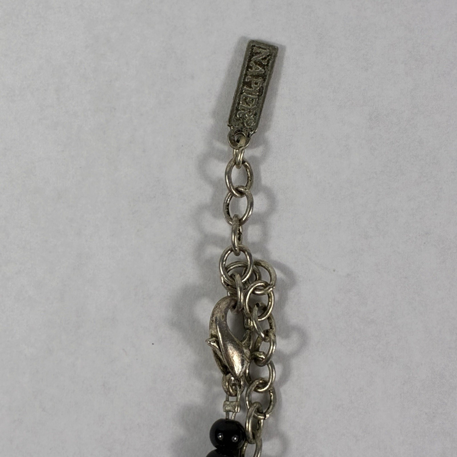 Vintage Napier Mahogany Obsidian Pendant Black Onyx Beaded Necklace 16″ Fashion