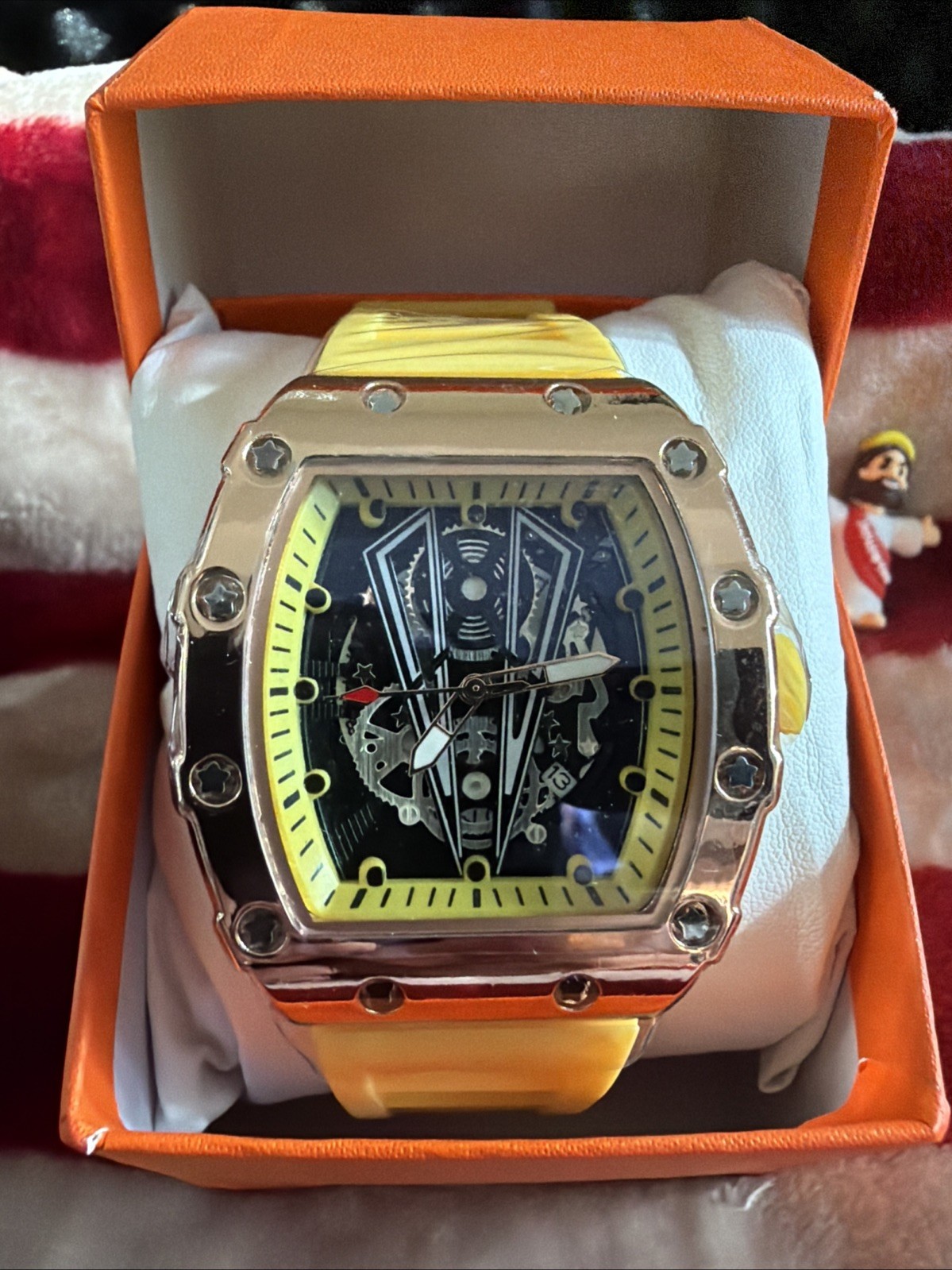 JT‑M‑LCYellow Tonneau/Barrel Skeleton Dial Analog Wristwatch Yllw Rubber Strap🔥