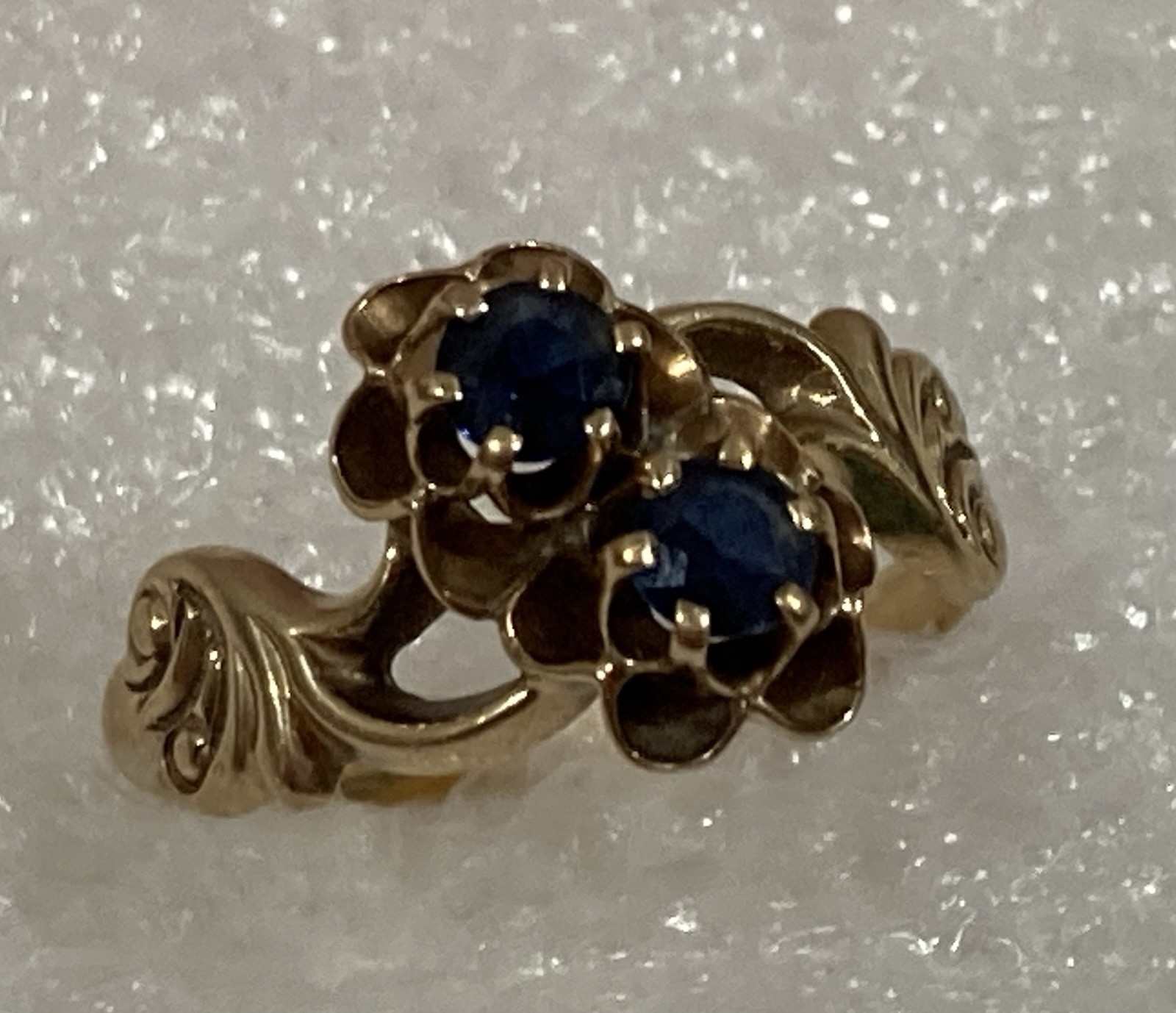 Vintage QC 10k Solid Yellow Gold Blue Sapphire Stone Belcher Band Ring SIZE 4.75