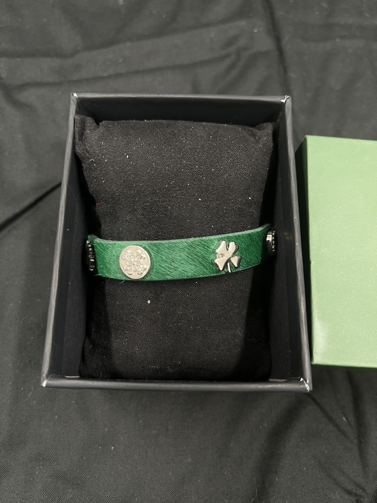 Rustic Cuff Meagen Emerald Green Calf Skin Leather Single Wrap Bracelet w/Clover