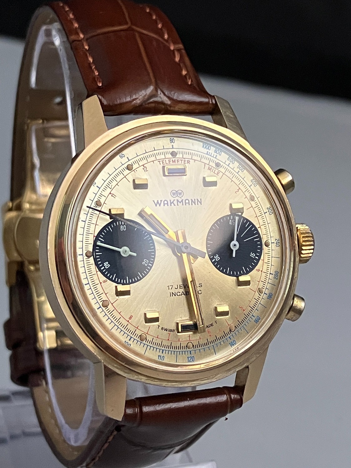 Vintage Wakmann 1376 Chronograph Valjoux 7733 Gold-tone, Working Well
